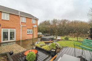 Photo 16- click for photo gallery